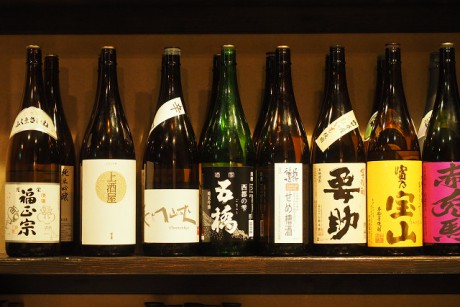 11日本酒や焼酎の棚